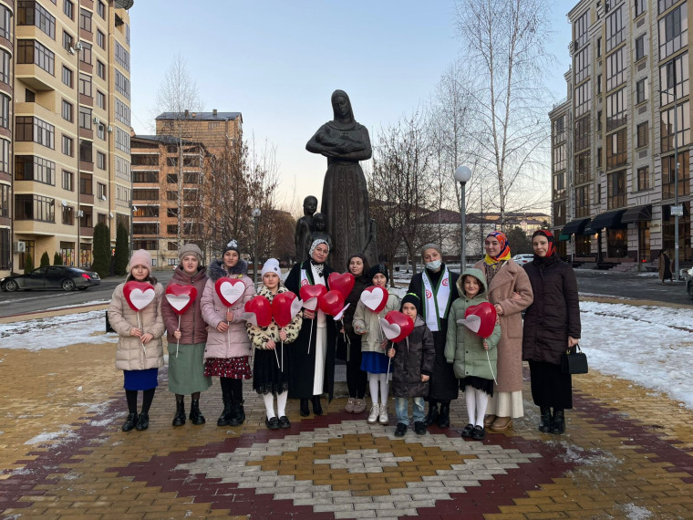 Всероссийская уличная акция «ДарюТепло».